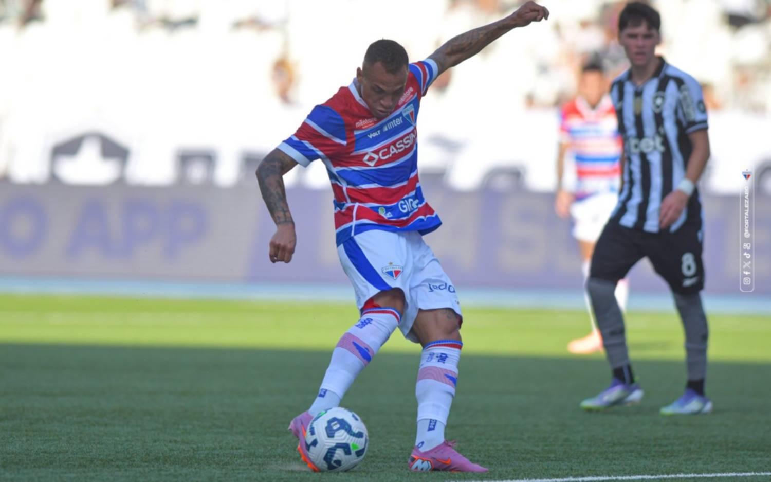 El Fortaleza de Martín Palermo perdió frente a Botafogo y descendió a la Serie B de Brasil