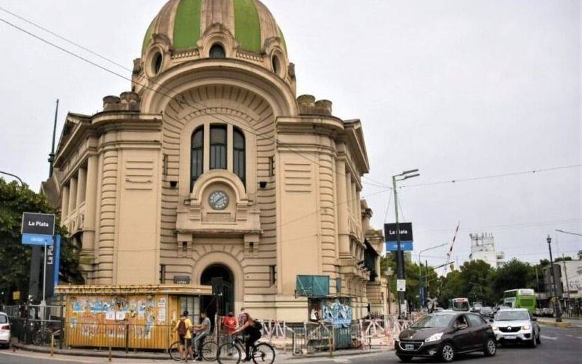 ¡Atención! Mañana cierra el paso a nivel de 1 y 44: el mapa de desvíos y cuándo reabre