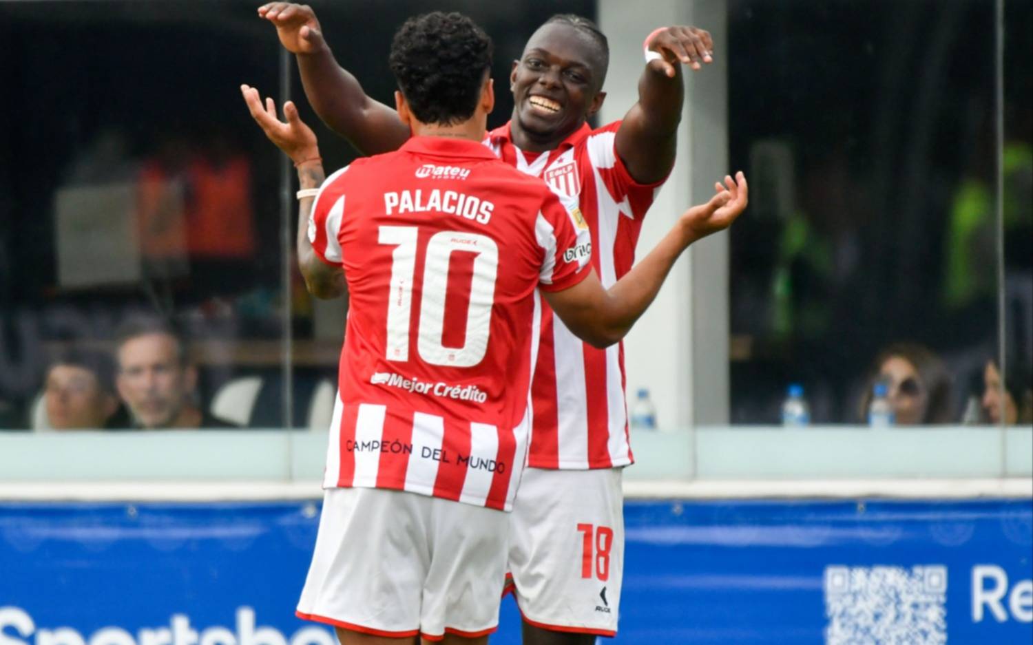 El festejo de gol de Estudiantes en el Bosque que se volvió viral