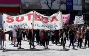 Bahía Blanca: el año escolar termina con una protesta docente