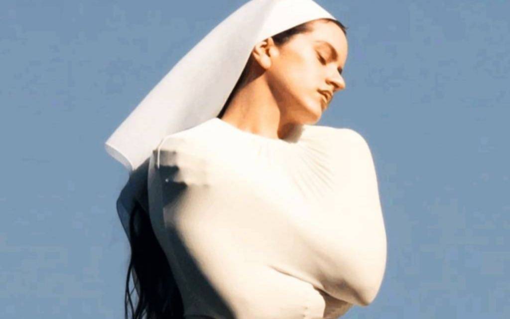 Rosalía en el Movistar Arena de Buenos Aires,  agotó las entradas de tres shows en 45 minutos y agregó nueva fecha: cómo sacar los tickets