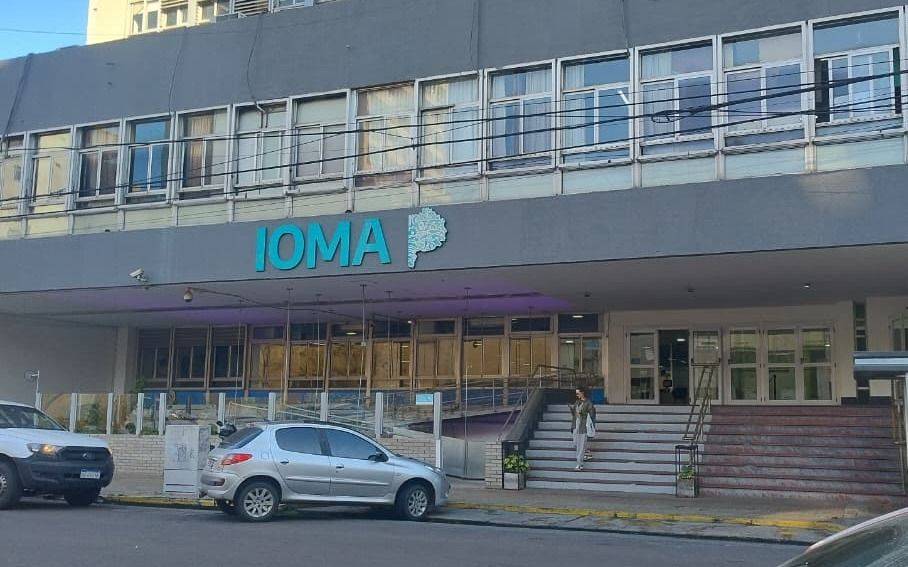 La Agremiación Médica Platense cortó a IOMA por falta de pago: que prestaciones quedaron afectadas