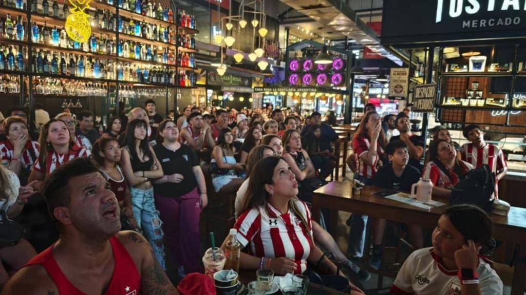 ¿Dónde seguirán al Pincha en La Plata?