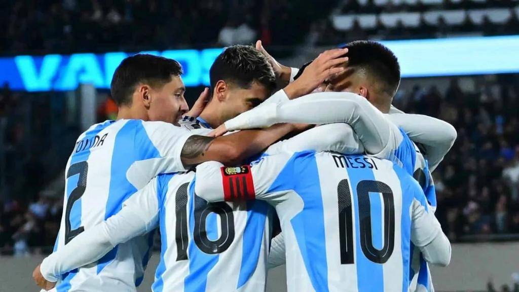 La Selección evalúa un amistoso ante Senegal previo a la Finalíssima