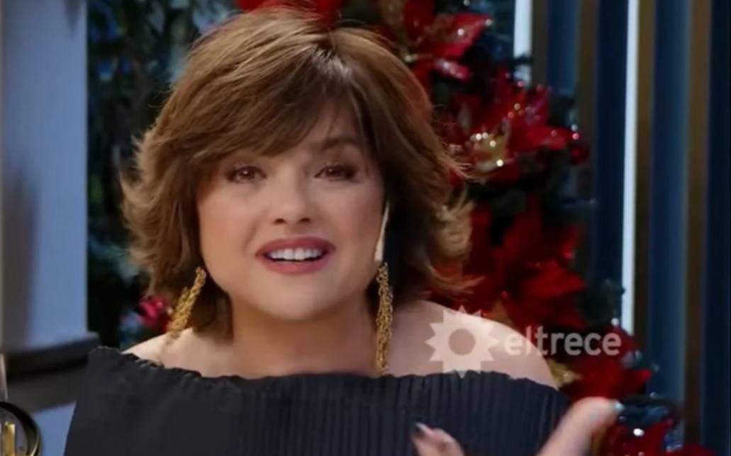 Araceli González lloró al hablar de Adrián Suar en la mesaza de Mirtha