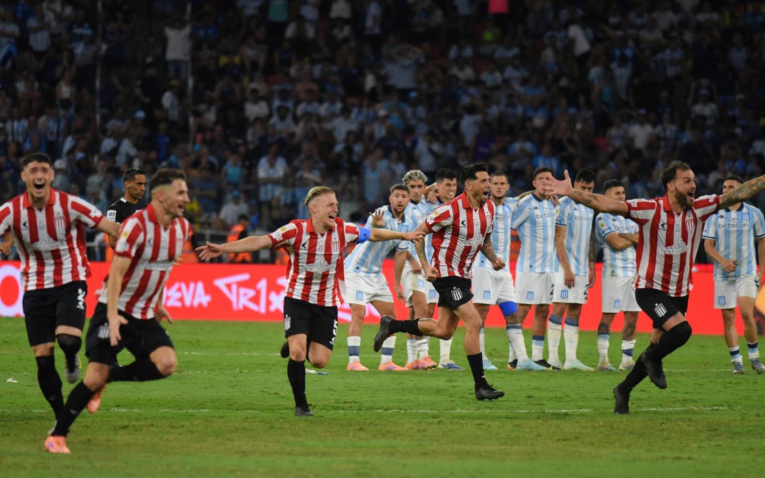 Estudiantes volvió a La Plata y se supo cuándo y dónde será el festejo del campeón