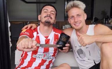 Ascacibar, ¿se va o se queda en Estudiantes? Mientras decide su futuro disfruta del nuevo título