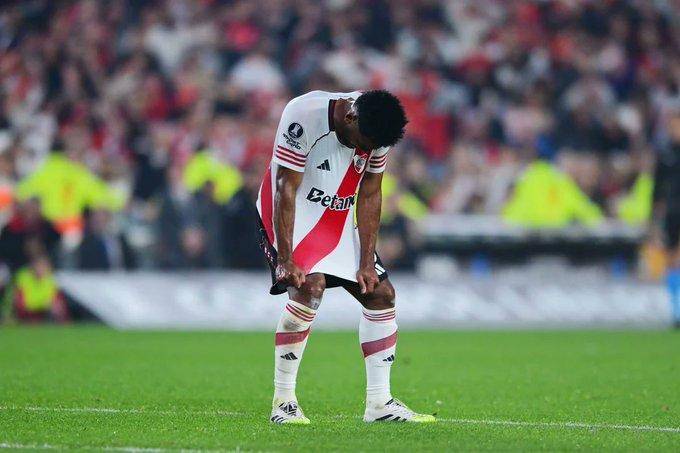 Lo de Borja a Boca no parece ser una locura