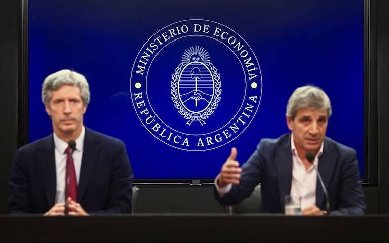 El Banco Central aseguró que las nuevas bandas cambiarias no impactarán en la inflación ni el dólar