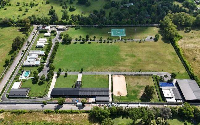 La "Ruta de la Mansión": el conjunto de sociedades que apuntan al tesorero de la AFA