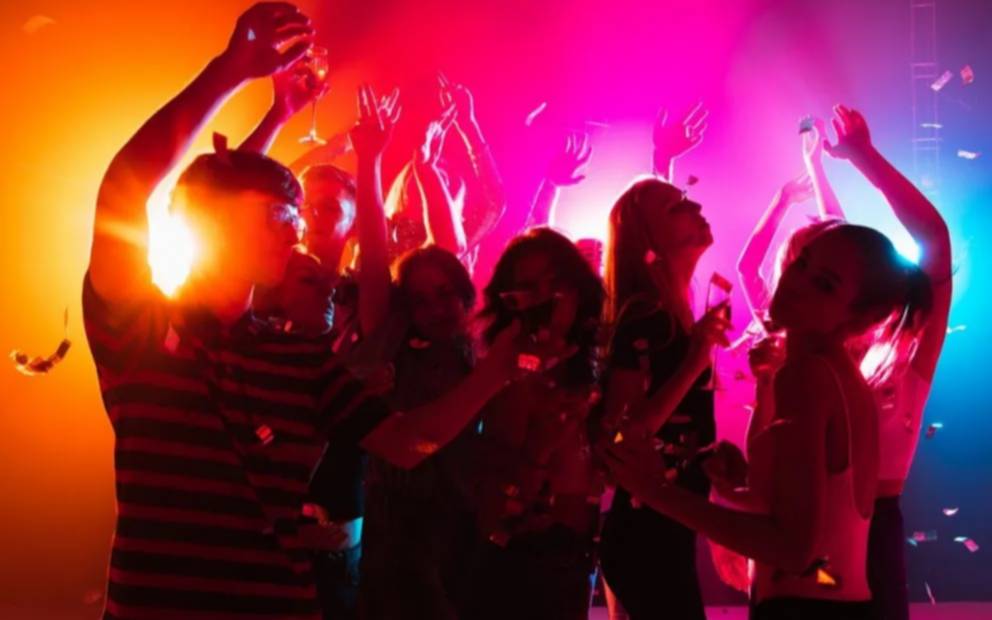 "Meter la mano en la lata": acusan a una madre de robarse $17 millones de una fiesta de egresados