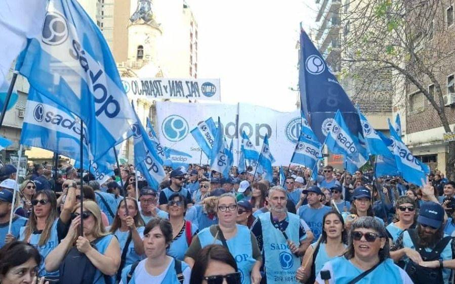 Docentes extraprogramáticos aportarán al IPS 