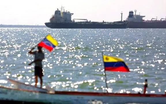 Venezolanos se movilizaron en Caracas en rechazo al bloqueo de Estados Unidos