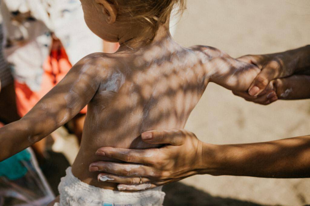 Protector solar: alertan sobre posibles efectos hormonales