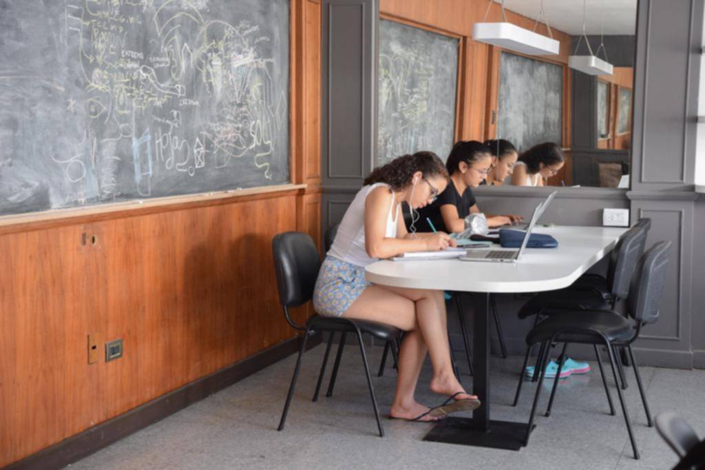 Pensiones estudiantiles: alojarse en la Ciudad, desde 170 mil pesos