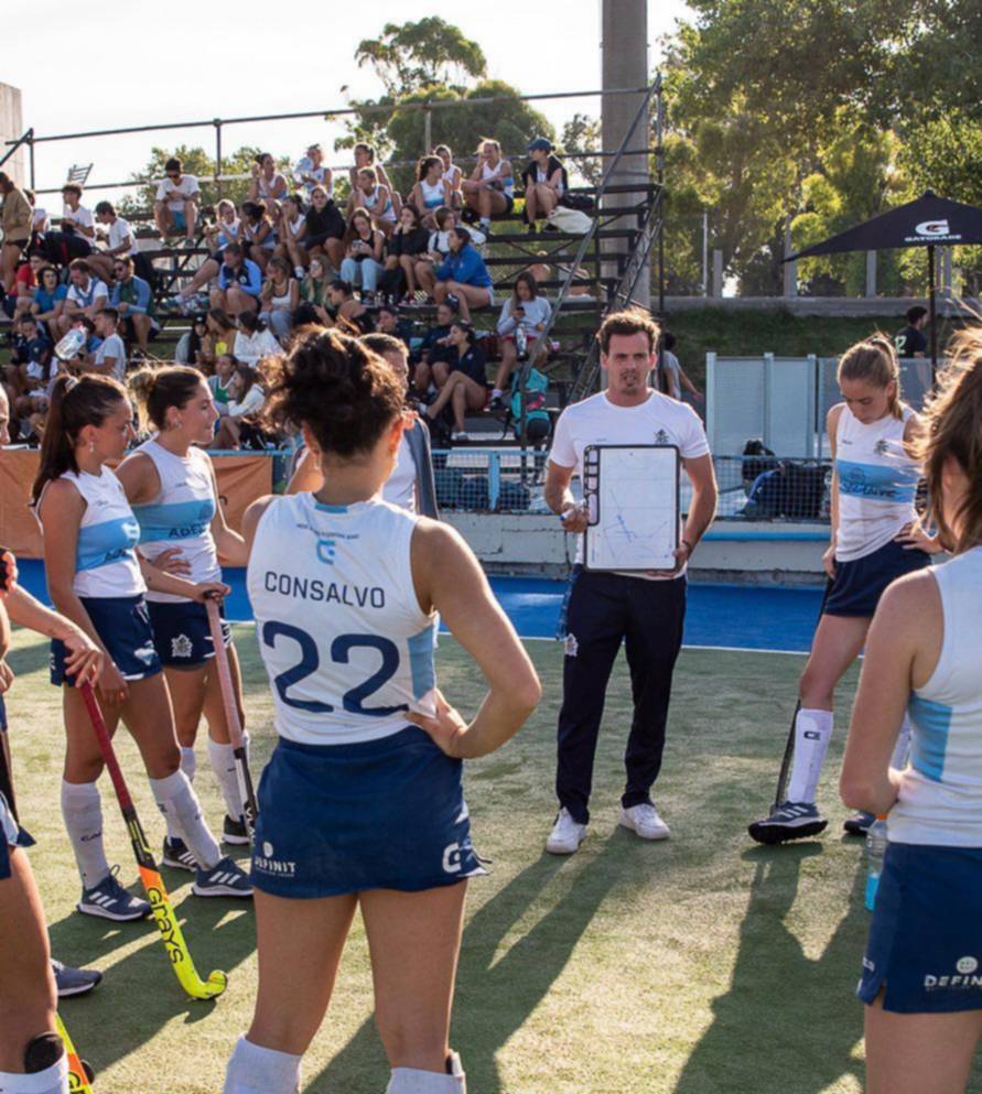 Hockey: Camacho, el elegido para guiar a las chicas de Santa Bárbara