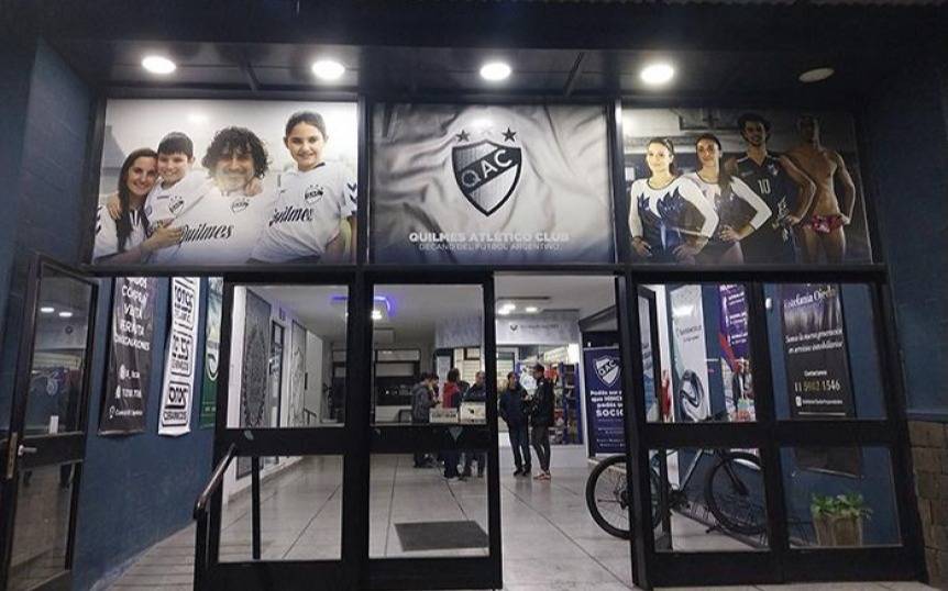 Hombre de 53 años falleció tras sufrir un infarto en la sede del Quilmes Atlético Club