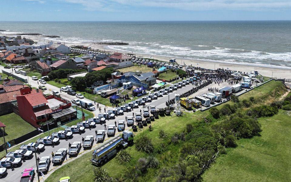 En Mar Chiquita, Axel Kicillof lanzó el Operativo Sol 2026 para esta temporada de verano