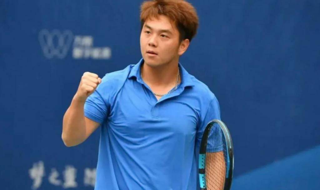 No es un cuento chino, otro tenista sancionado por arreglo de partidos