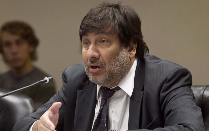 Freiler: no logran votos para iniciarle juicio