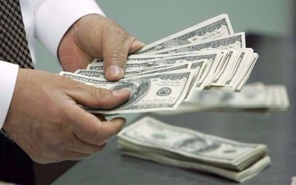 El dólar volvió a su tendencia alcista y cerró a 16,40 pesos