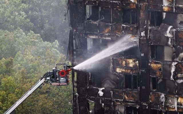 Ya son 58 los muertos por el incendio en Londres