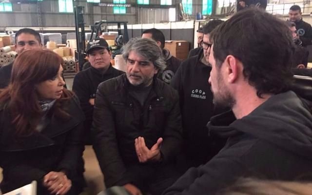Cristina arrancó la campaña con una sorpresiva visita a territorio randazzista