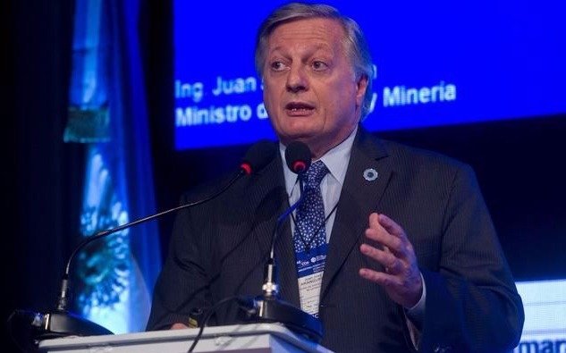 Aranguren admitió que a fin de año habrá otra revisión de tarifas