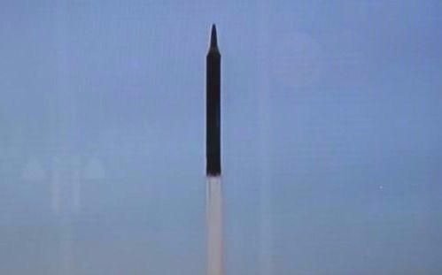 Un misil de Norcorea sobrevoló Japón
