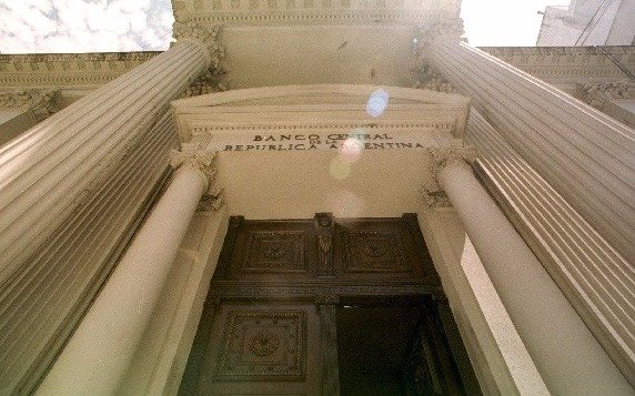 Millonaria sentencia contra el Banco Central y los Trusso