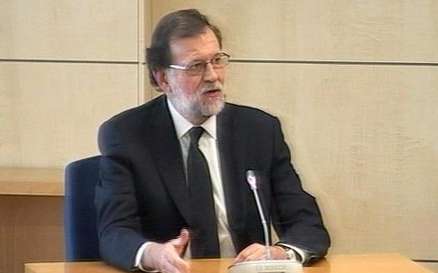 Rajoy da una última oportunidad a Cataluña, que busca ganar tiempo