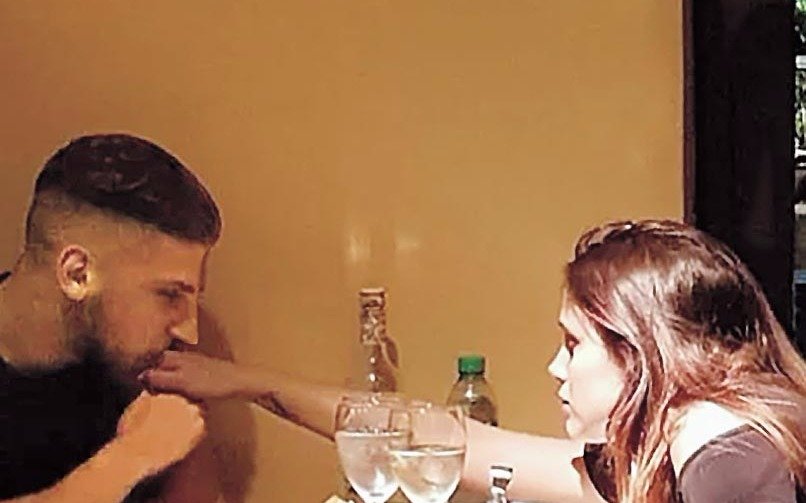 Barbie y Lucas: la primera foto