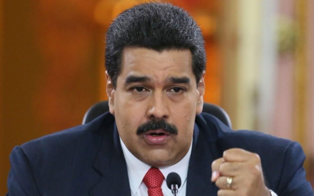 Desafiante, Maduro irá a la Cumbre de las Américas
