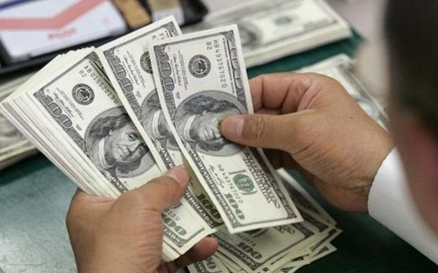 El dólar minorista, con mayor demanda, sumó otro centavo