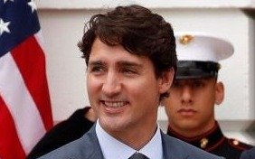 El premier de Canadá invitó al Presidente a la reunión del G7