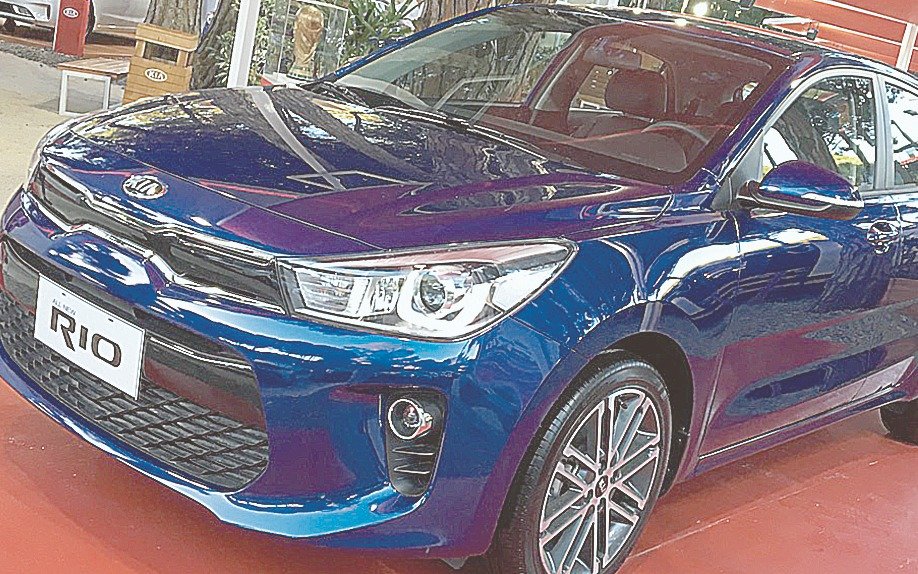 Ya se vende en el país la nueva generación del modelo Kia Río con tres versiones