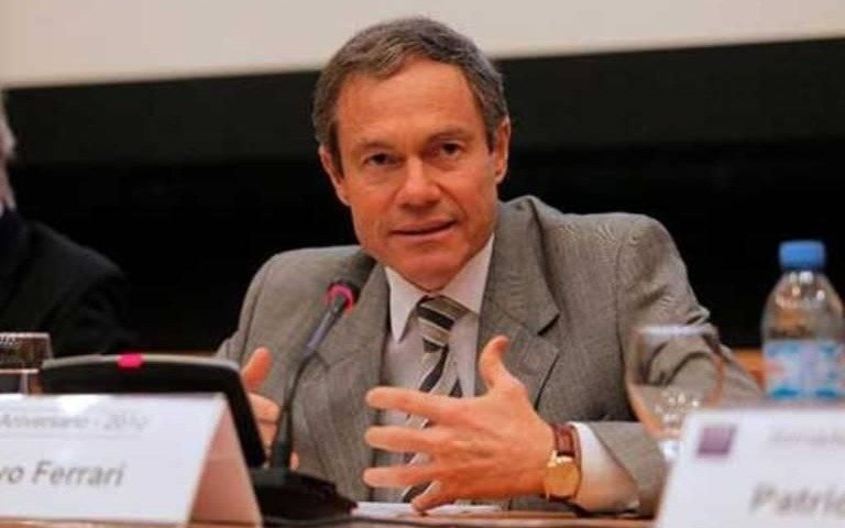 Convocan a comisión para cambiar la ley de Adopción