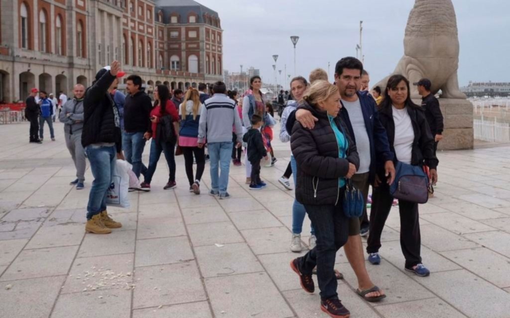 Fuerte movilización turística por el fin de semana largo