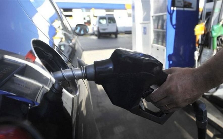 YPF concretó un nuevo aumento de sus combustibles