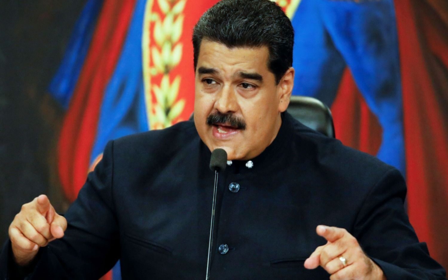 Maduro ante otro conflicto, ahora con el Vaticano