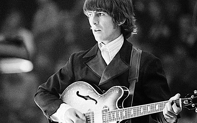 Subastarán una guitarra de George Harrison por más de 300 mil libras