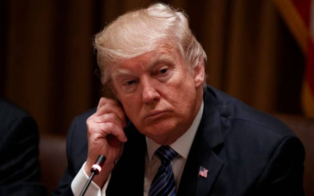 Dura advertencia de Trump a países que comercien con Irán
