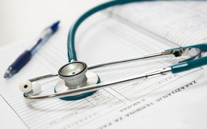 Médicos piden al IOMA aumentar el pago de consultas ambulatorias y de internación