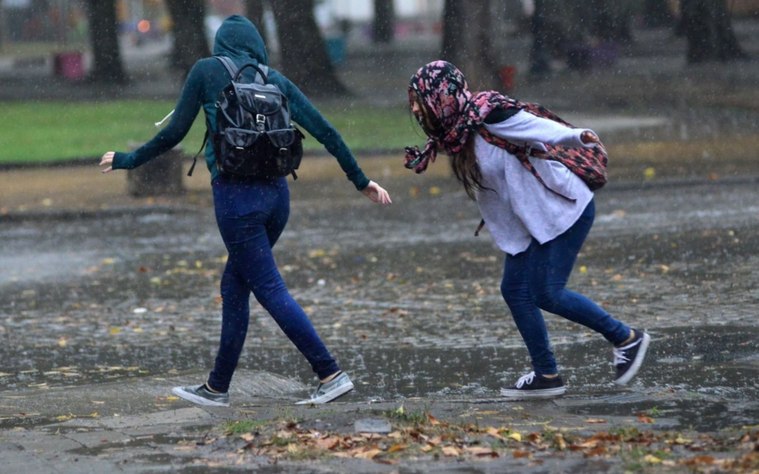 La Región en guardia por la lluvia y los fuertes vientos