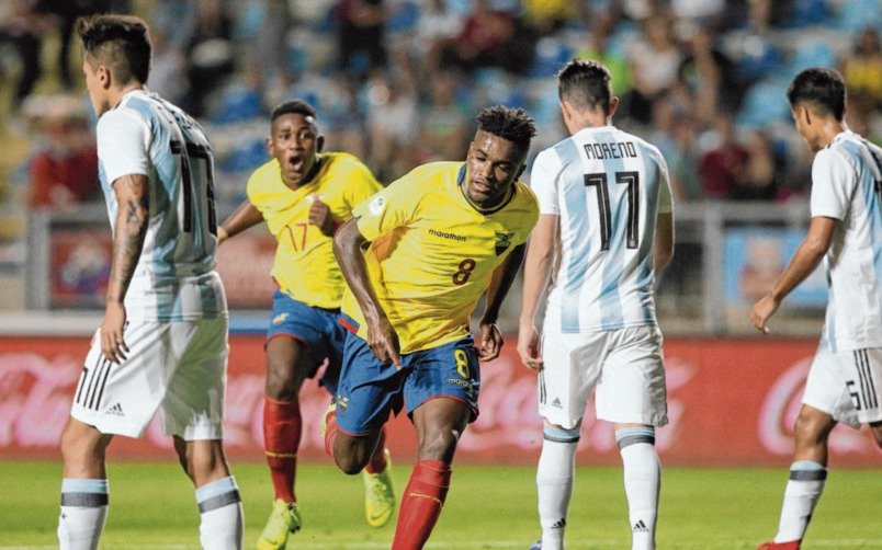 El Sub-20 empezó el Hexagonal con una derrota que lo complica