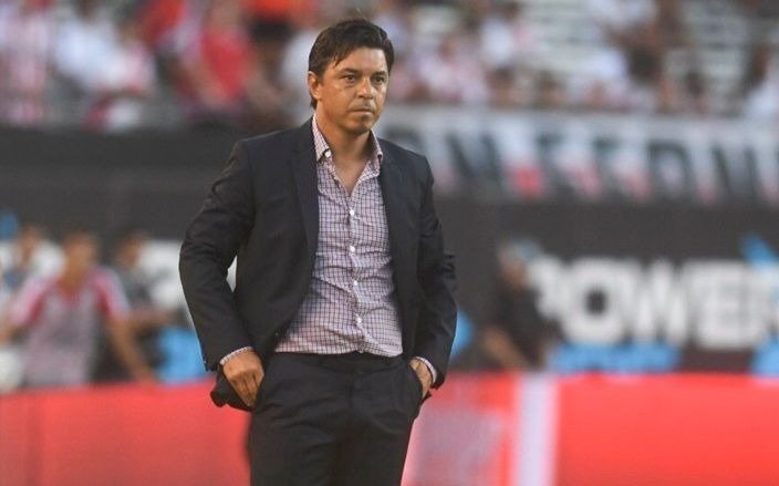 River recibe a Palestino sin Gallardo en el banco y sin su público en el Monumental