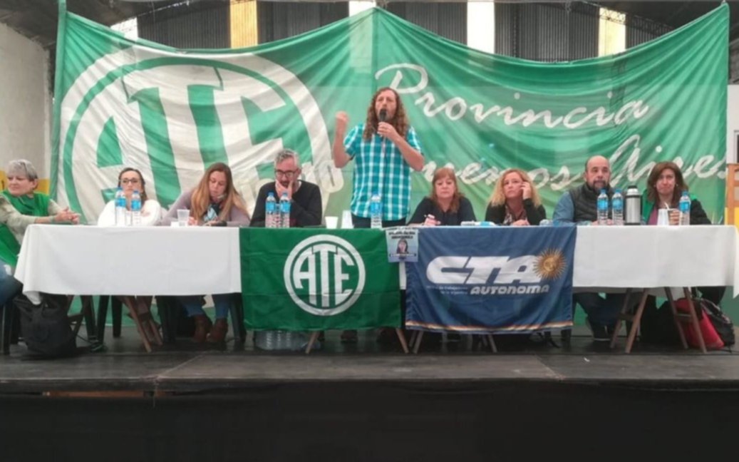 Un sector de los estatales hará paro el miércoles para que se reabra la paritaria