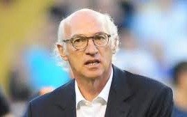 Carlos Bianchi, el DT más ganador, cumple 70 años