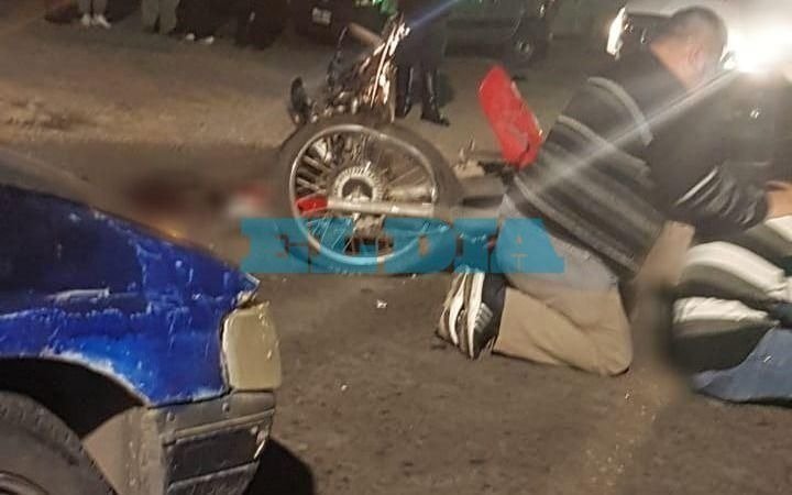 Un muerto y 3 heridos graves en un choque entre motos