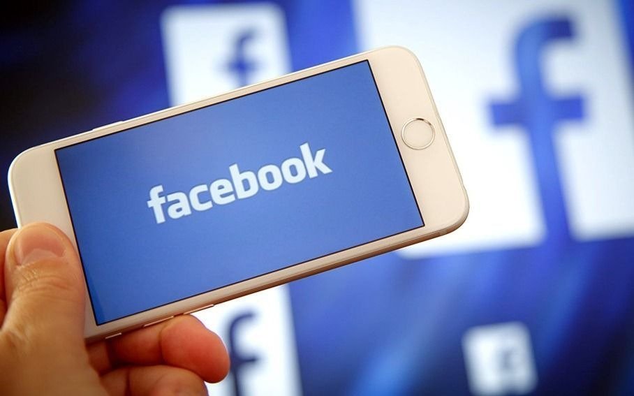 Multaron a Facebook por 5.000 millones de dólares